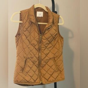 Old Navy Women's Vegas Gold Quilted Vest Size Small